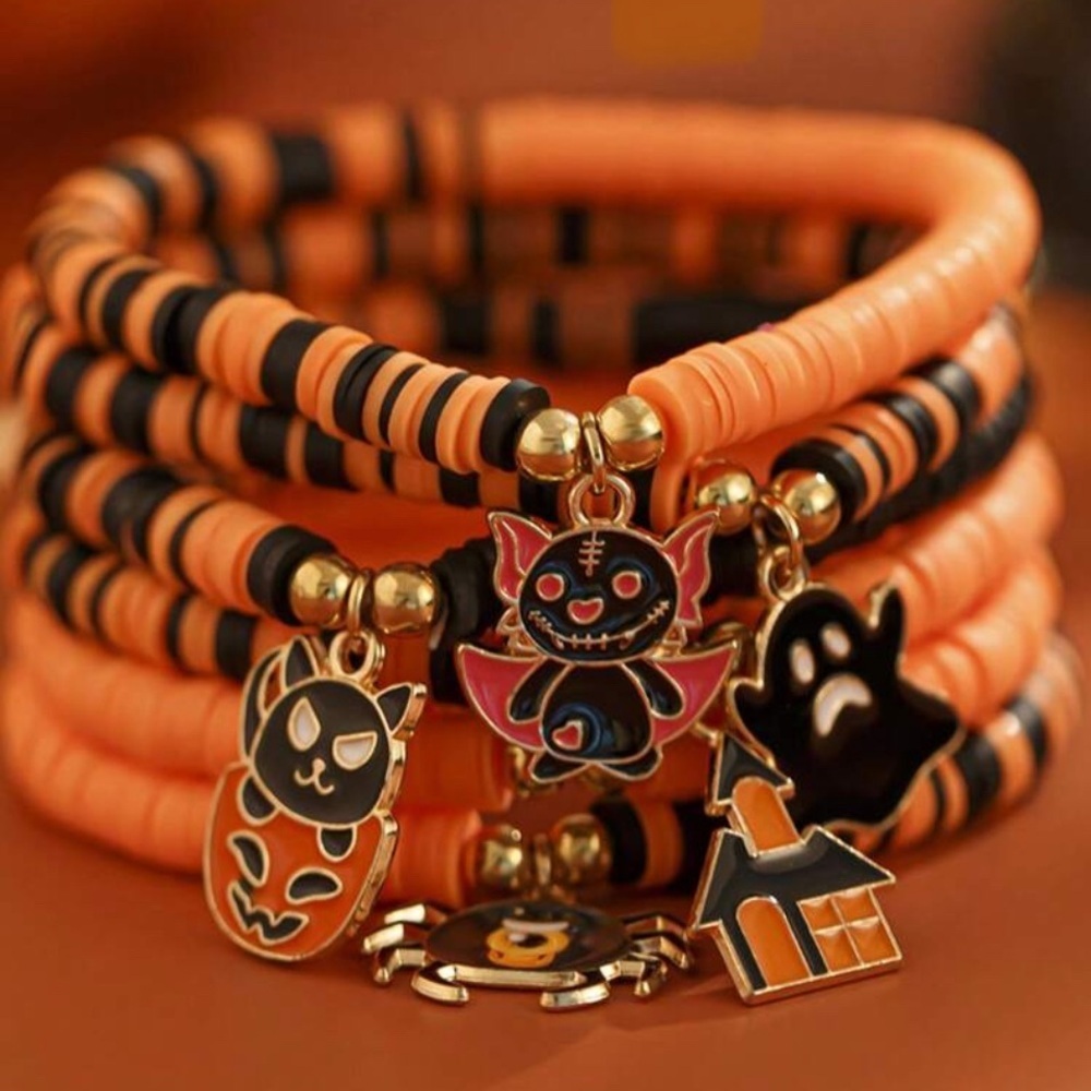 🎃🎃🎃BOGOHO 🎃🎃🎃Halloween Charm Bracelet Set - Orange and Black